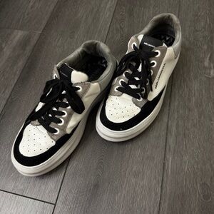 Men's Black and White Sneakers